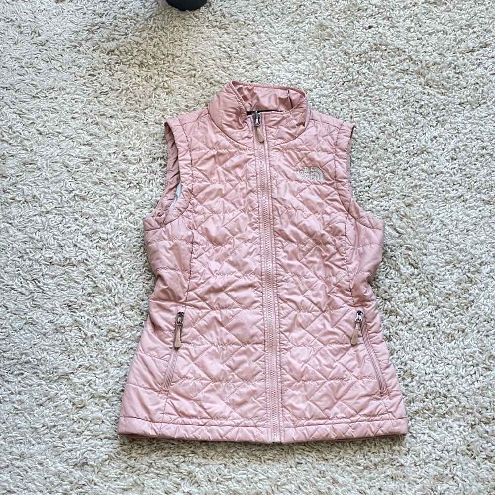 The North Face blush pink vest!